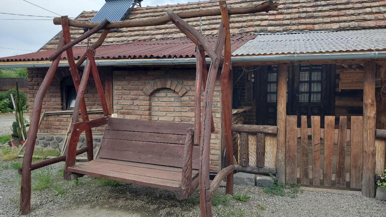 Casa Rustic Feher & Fekete Vendeghazak Sovata Eksteriør billede