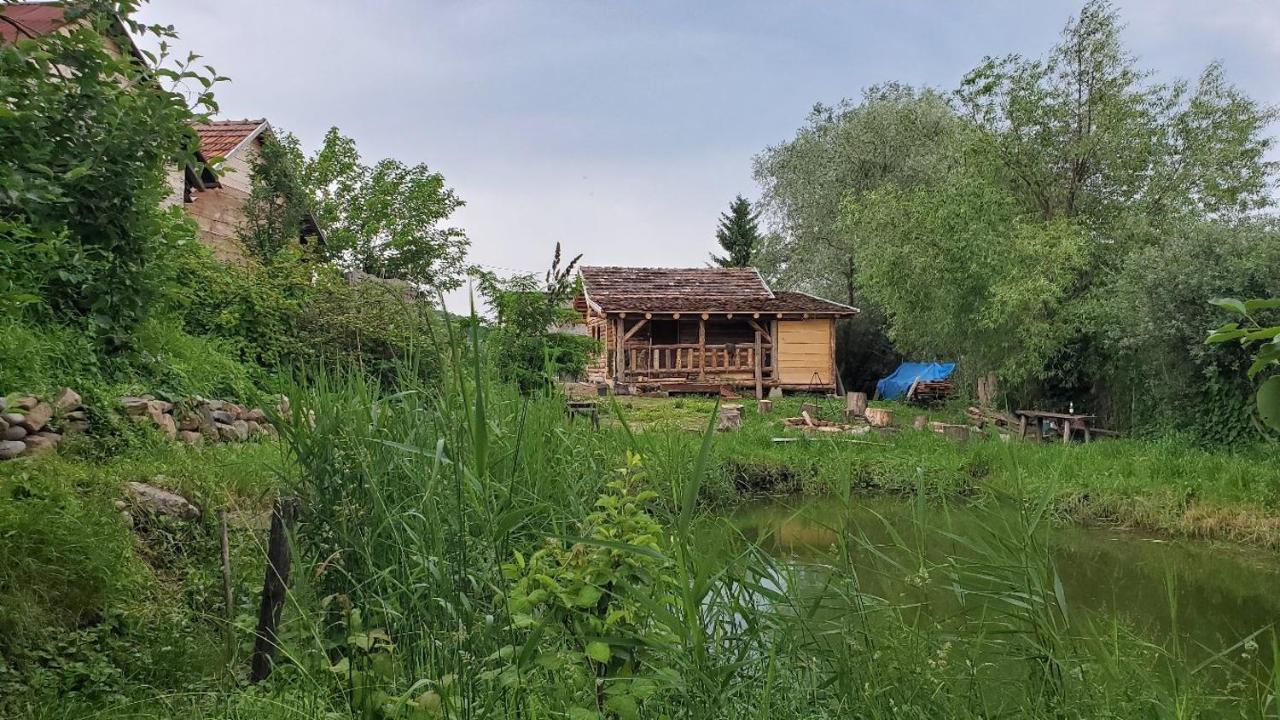Casa Rustic Feher & Fekete Vendeghazak Sovata Eksteriør billede