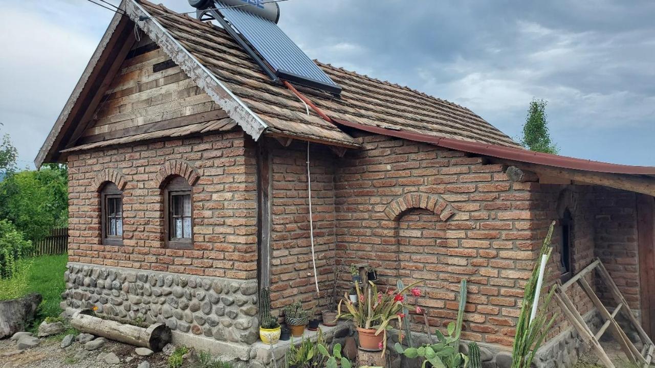 Casa Rustic Feher & Fekete Vendeghazak Sovata Eksteriør billede